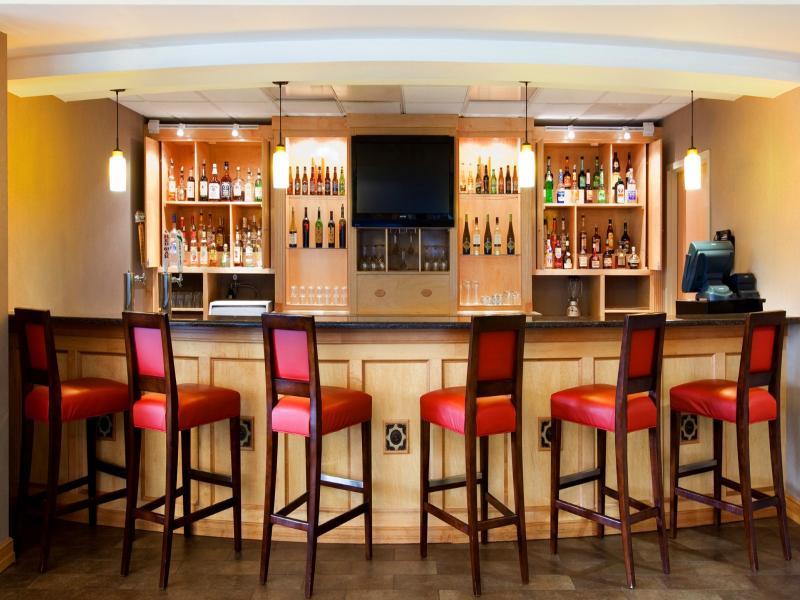 Four Points By Sheraton Charlotte/Пайнвилл Экстерьер фото